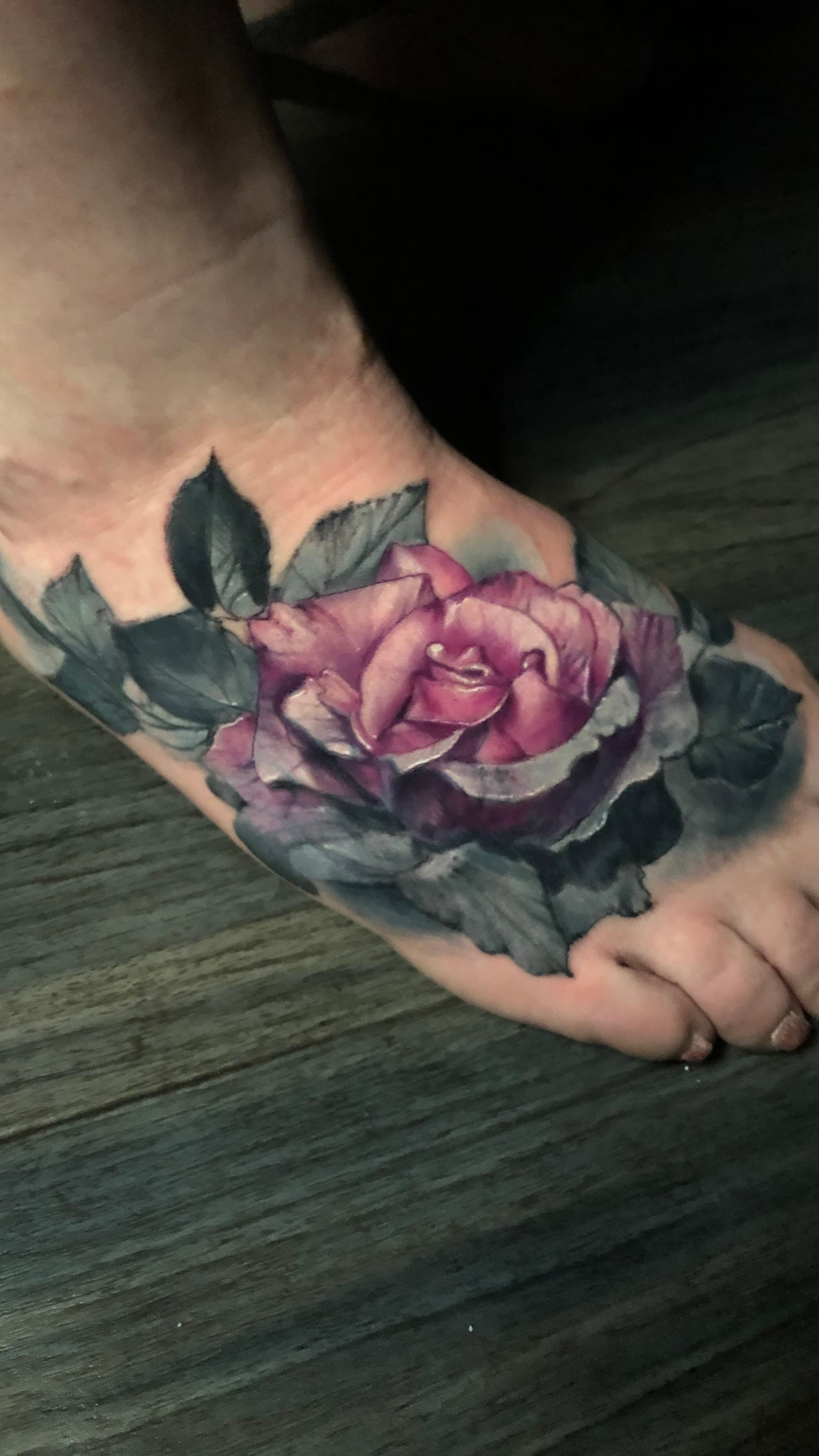 Blumen am Fuß