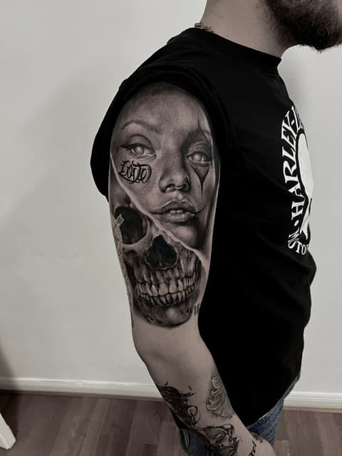 Chicano Skull